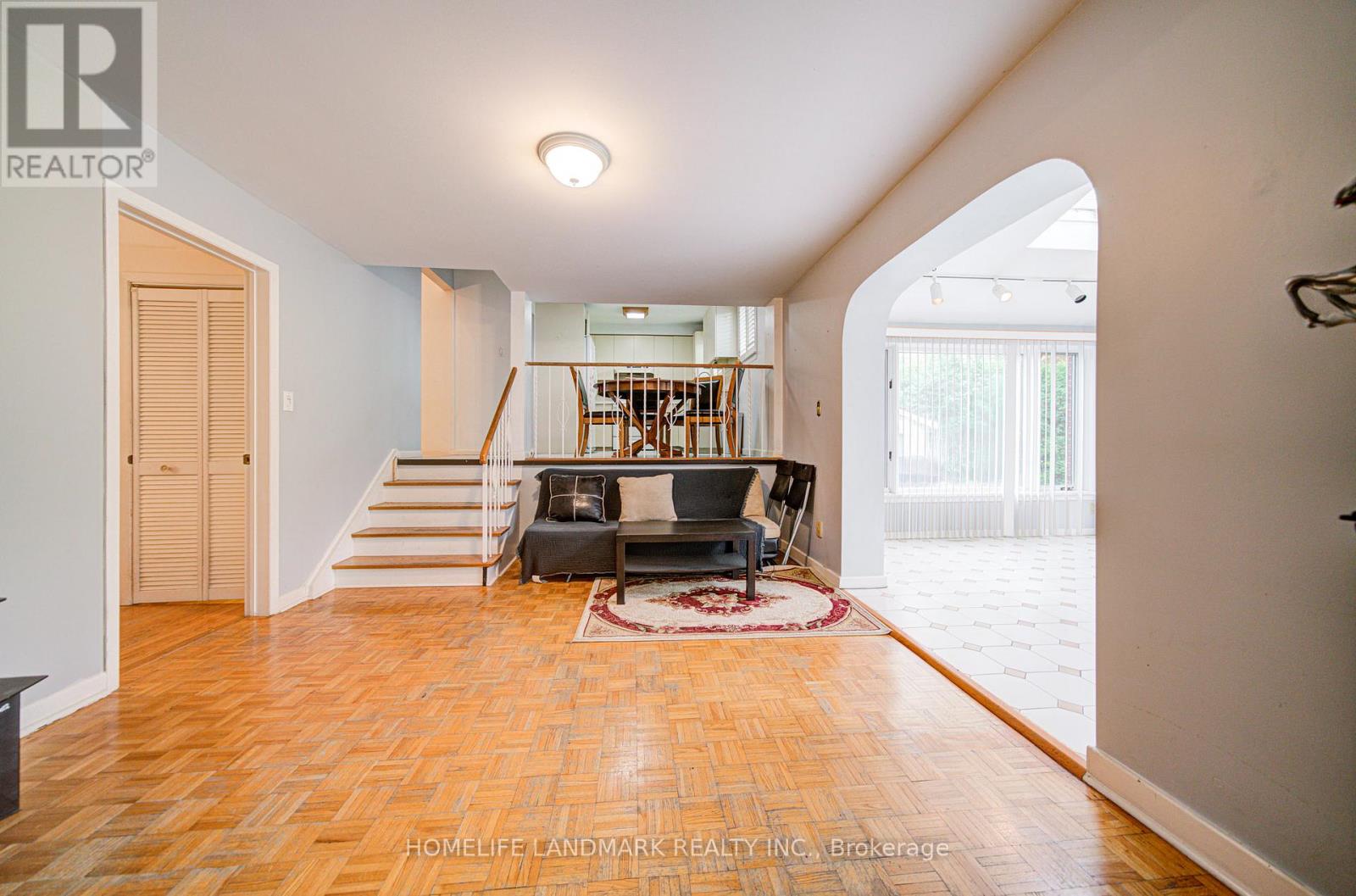 52 Deepdale Drive, Toronto, Ontario  M1S 2N5 - Photo 18 - E12520386