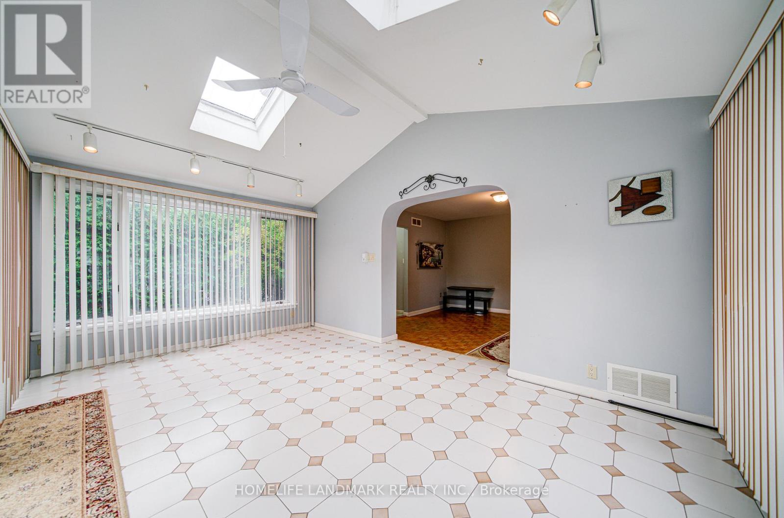 52 Deepdale Drive, Toronto, Ontario  M1S 2N5 - Photo 23 - E12520386