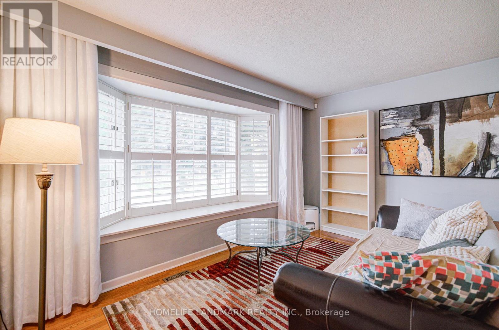 52 Deepdale Drive, Toronto, Ontario  M1S 2N5 - Photo 5 - E12520386