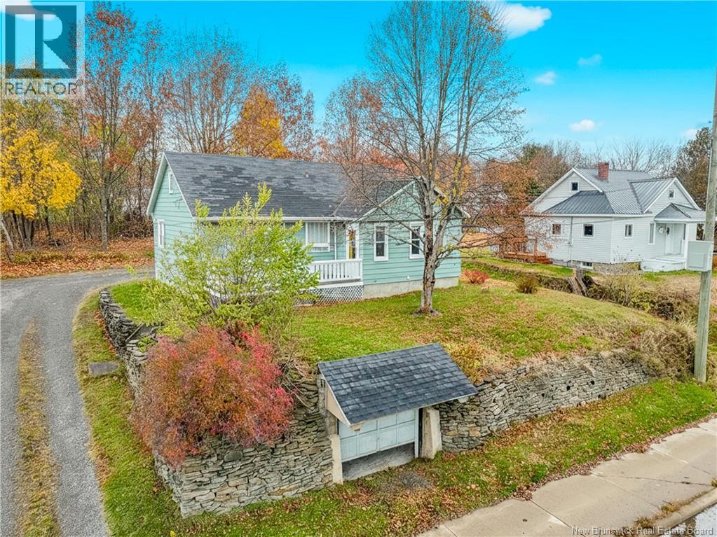 517 Gibson Street, Fredericton, New Brunswick  E3A 4E8 - Photo 5 - NB129705