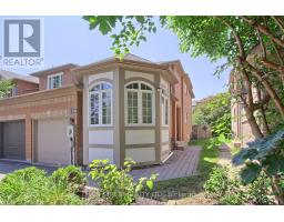 228 WARNER CRESCENT, Newmarket, Ontario