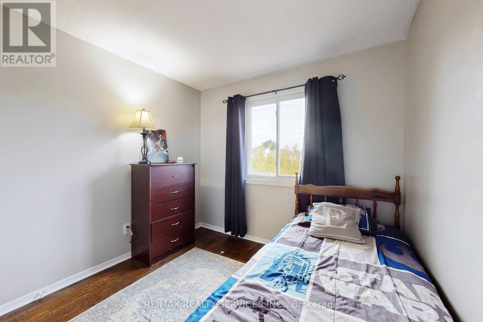 8 Stephensen Court, Brampton, Ontario  L6V 3X8 - Photo 27 - W12520408