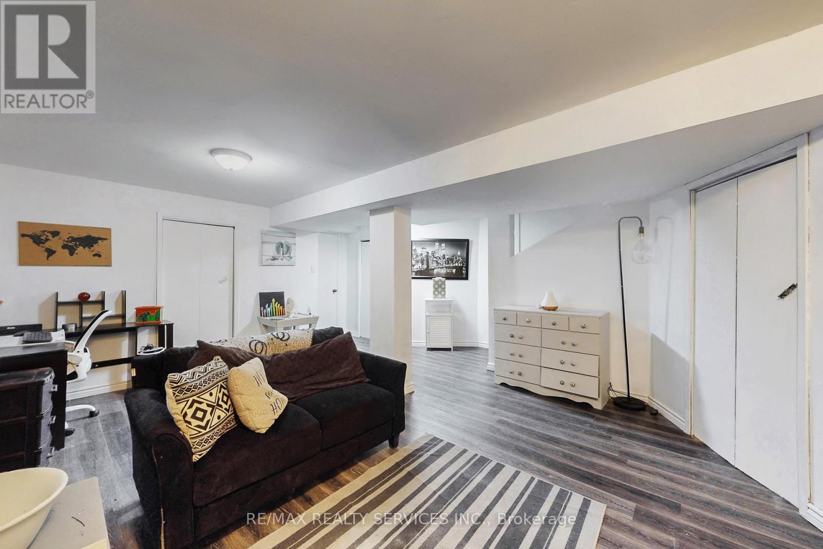 8 Stephensen Court, Brampton, Ontario  L6V 3X8 - Photo 35 - W12520408