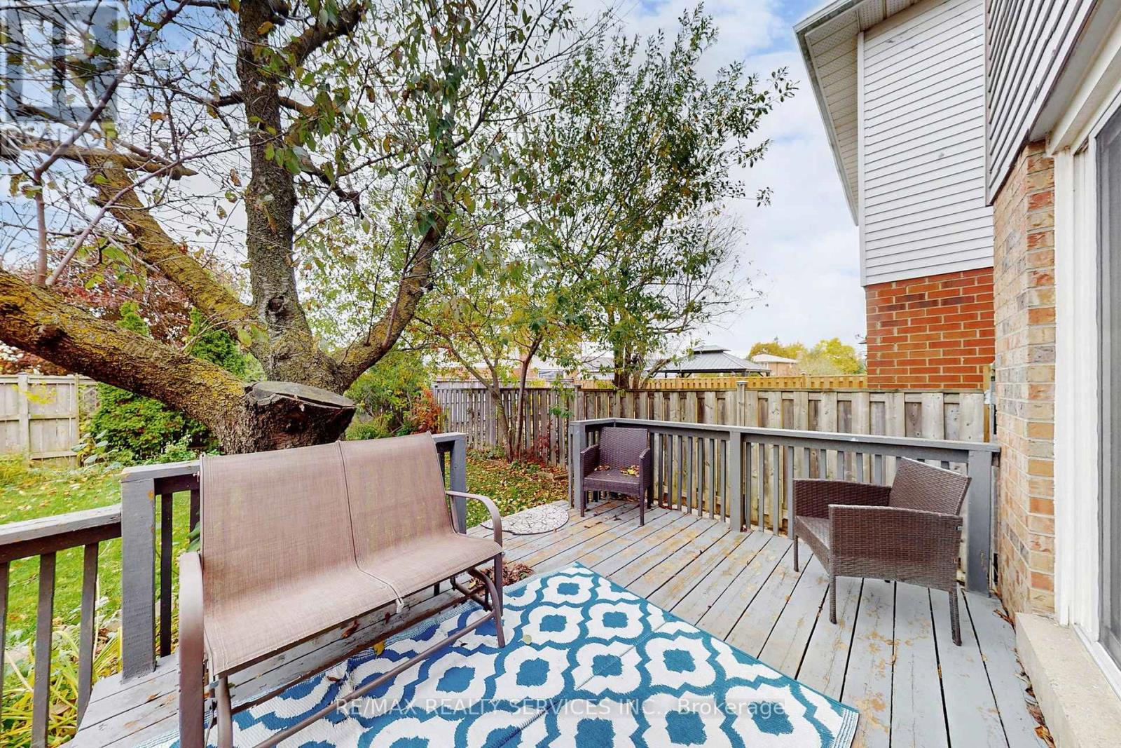 8 Stephensen Court, Brampton, Ontario  L6V 3X8 - Photo 42 - W12520408