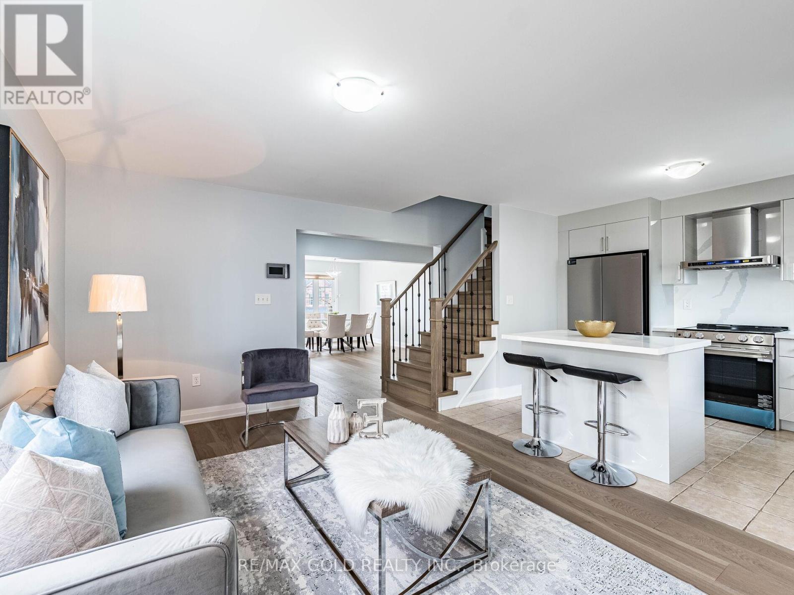 58 Donomore Drive, Brampton, Ontario  L7A 0S6 - Photo 16 - W12520410