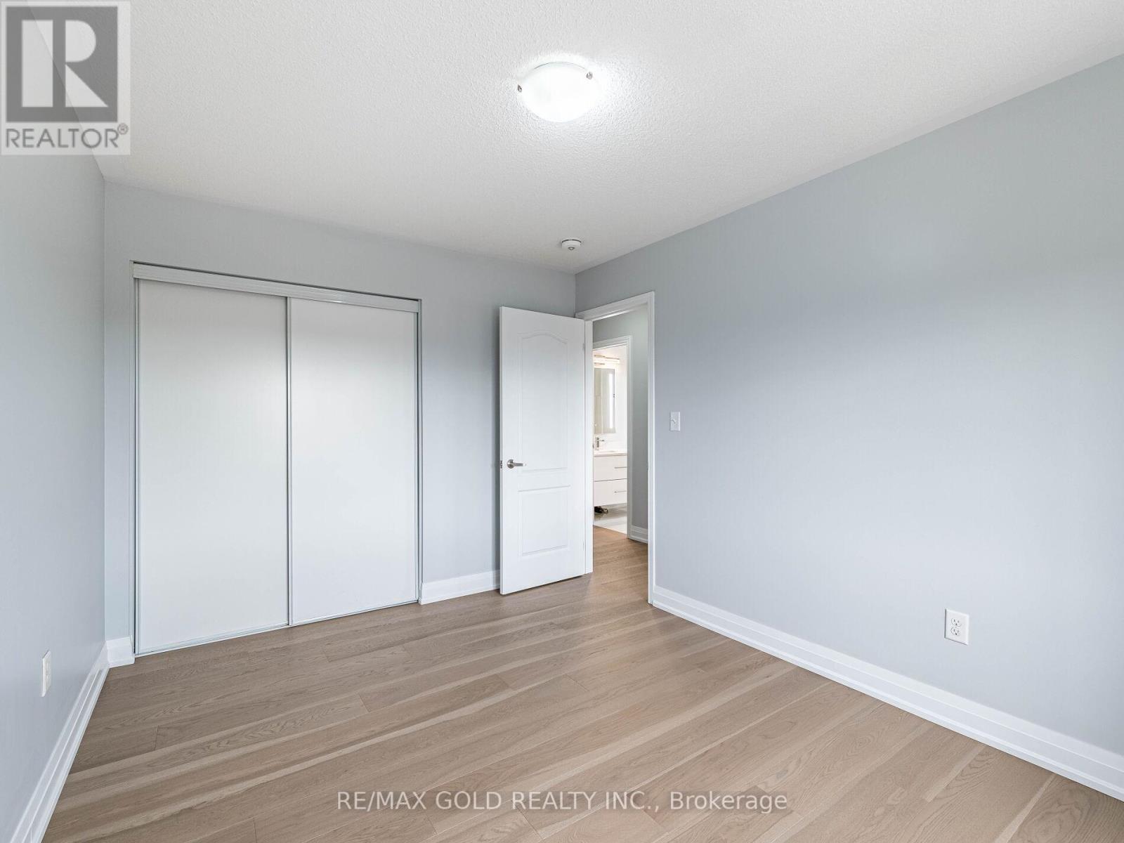 58 Donomore Drive, Brampton, Ontario  L7A 0S6 - Photo 30 - W12520410