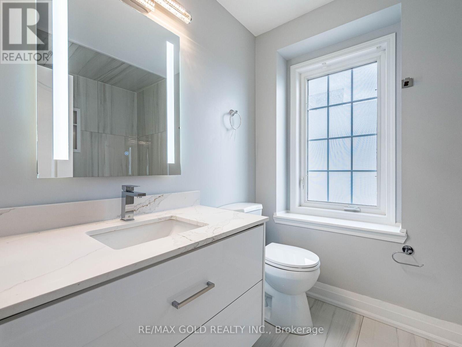 58 Donomore Drive, Brampton, Ontario  L7A 0S6 - Photo 31 - W12520410