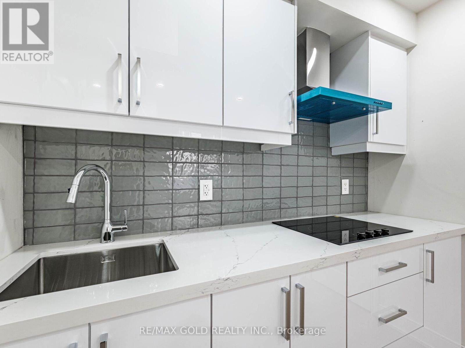 58 Donomore Drive, Brampton, Ontario  L7A 0S6 - Photo 37 - W12520410