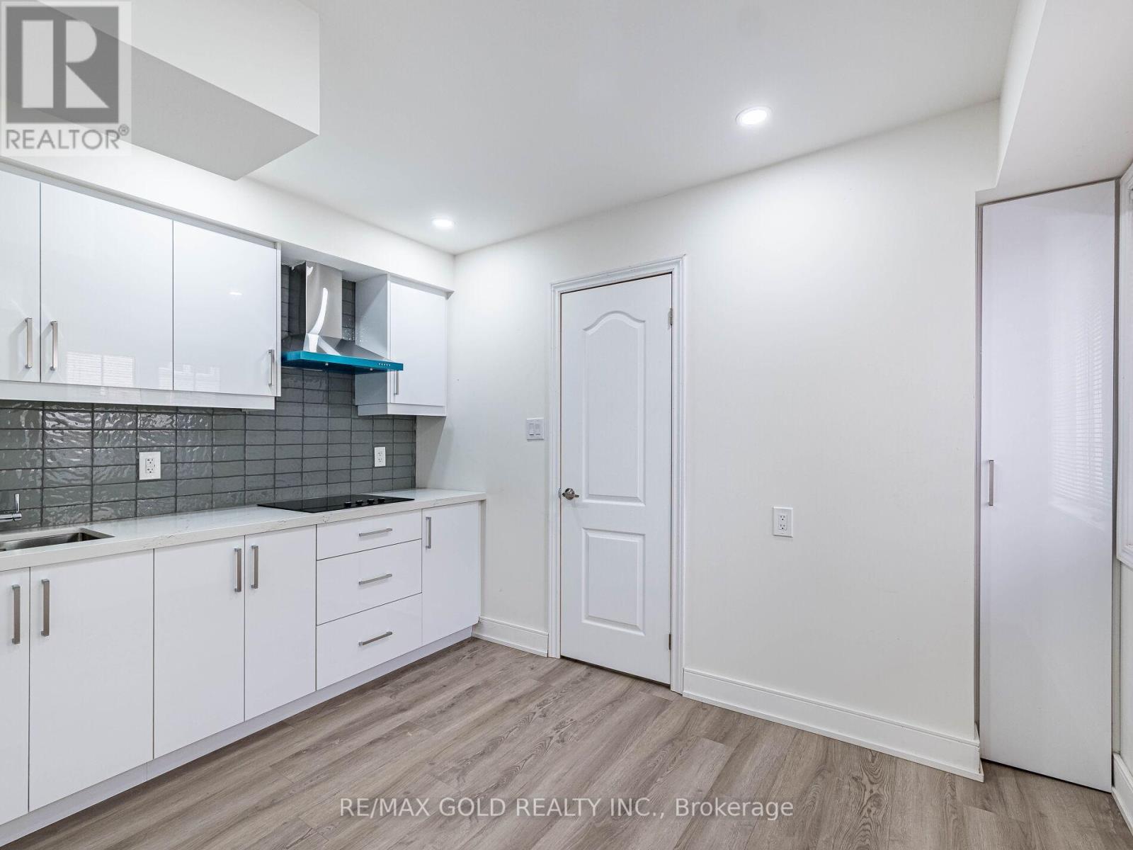 58 Donomore Drive, Brampton, Ontario  L7A 0S6 - Photo 38 - W12520410