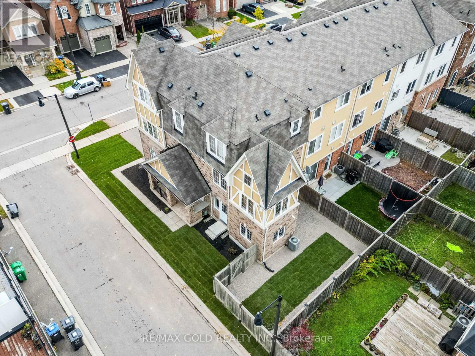 58 Donomore Drive, Brampton, Ontario  L7A 0S6 - Photo 42 - W12520410