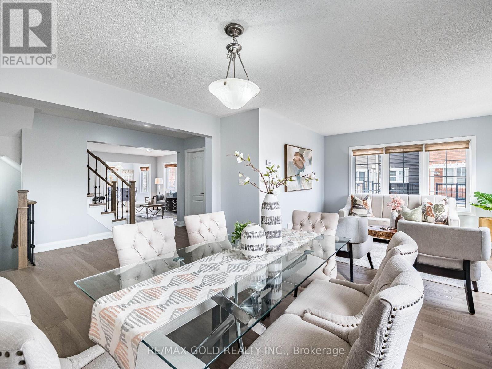 58 Donomore Drive, Brampton, Ontario  L7A 0S6 - Photo 8 - W12520410