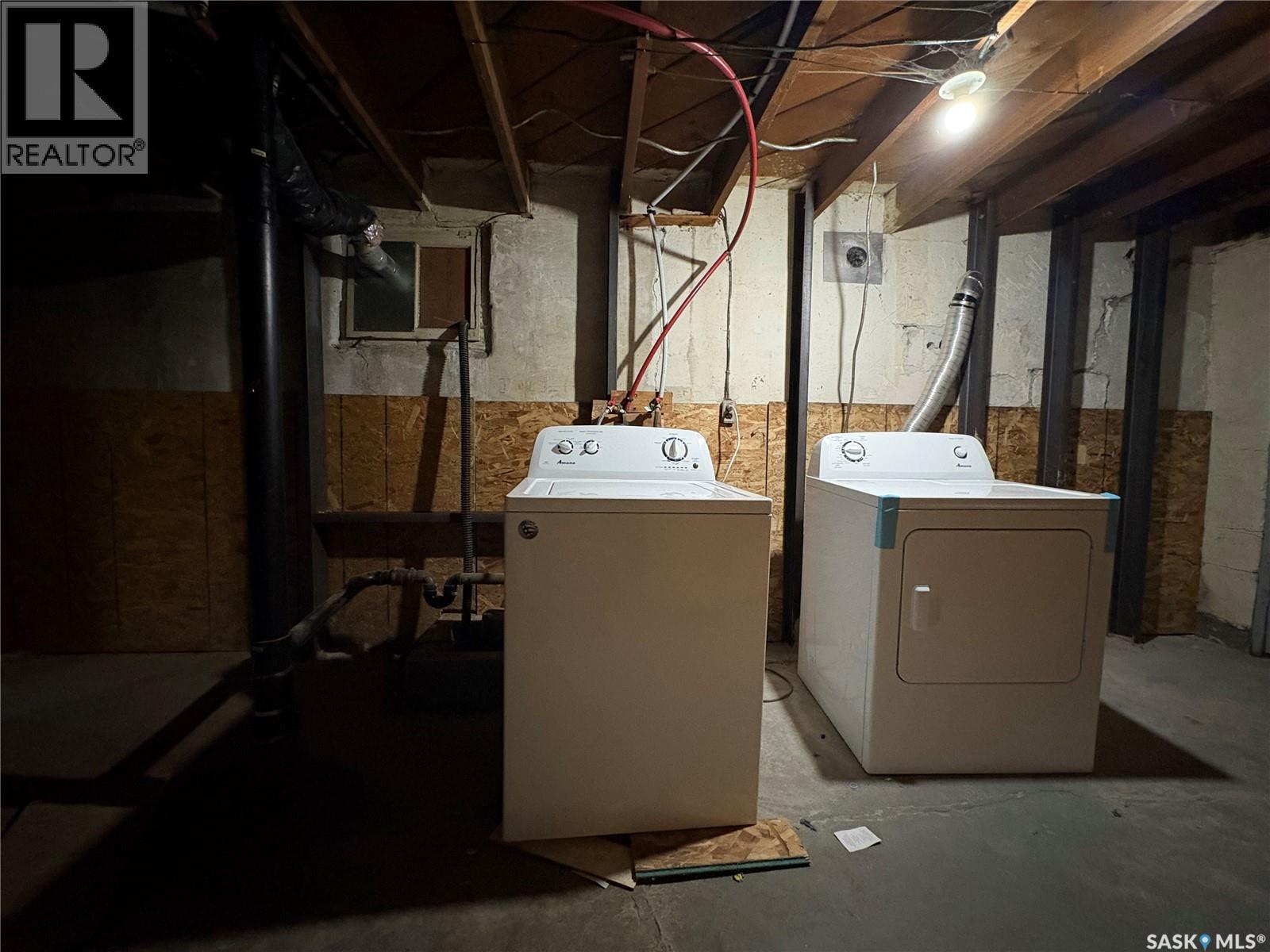 2204 Montreal Street, Regina, Saskatchewan  S4P 0W4 - Photo 10 - SK023639