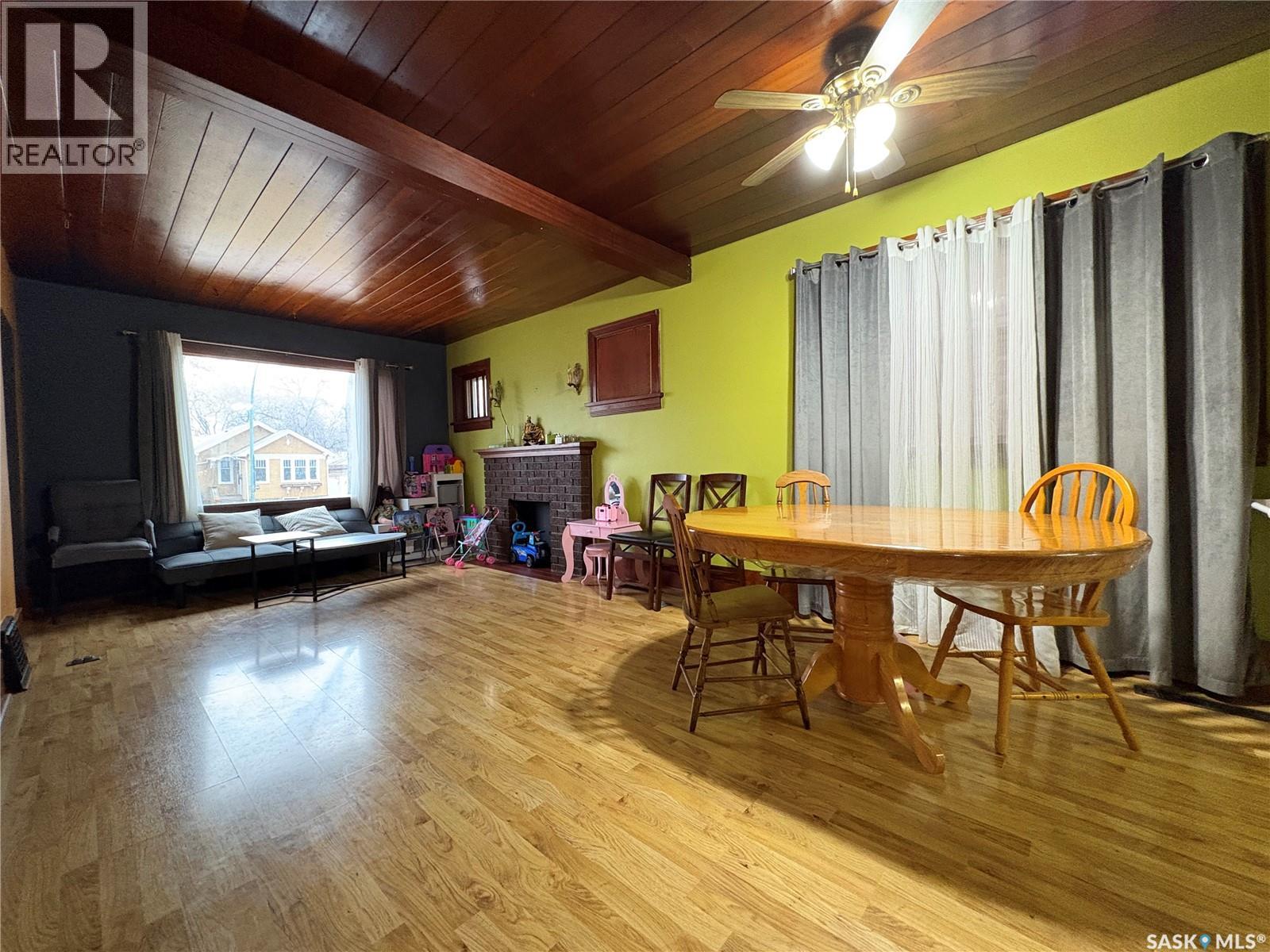 2204 Montreal Street, Regina, Saskatchewan  S4P 0W4 - Photo 2 - SK023639