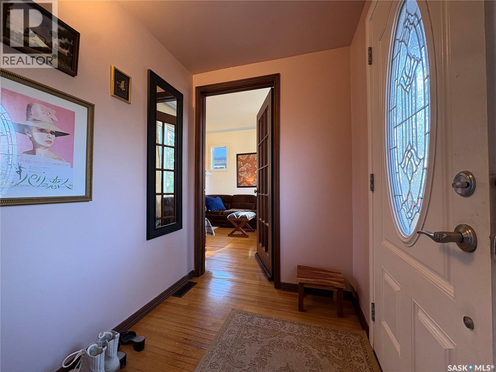 2139 Mctavish Street, Regina, Saskatchewan  S4T 3X1 - Photo 2 - SK023638