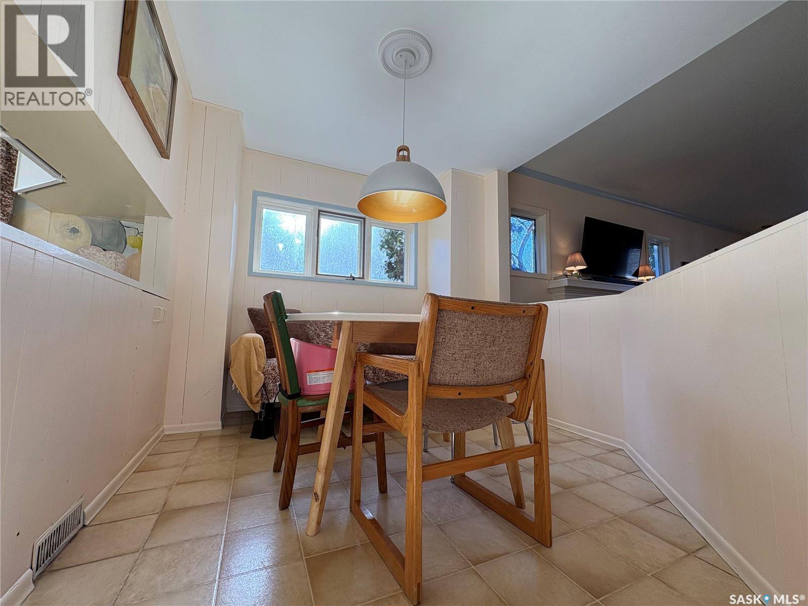 2139 Mctavish Street, Regina, Saskatchewan  S4T 3X1 - Photo 9 - SK023638