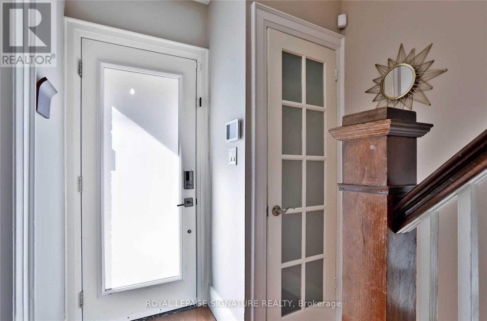 372 Roehampton Avenue, Toronto, Ontario  M4P 1S4 - Photo 4 - C12520460