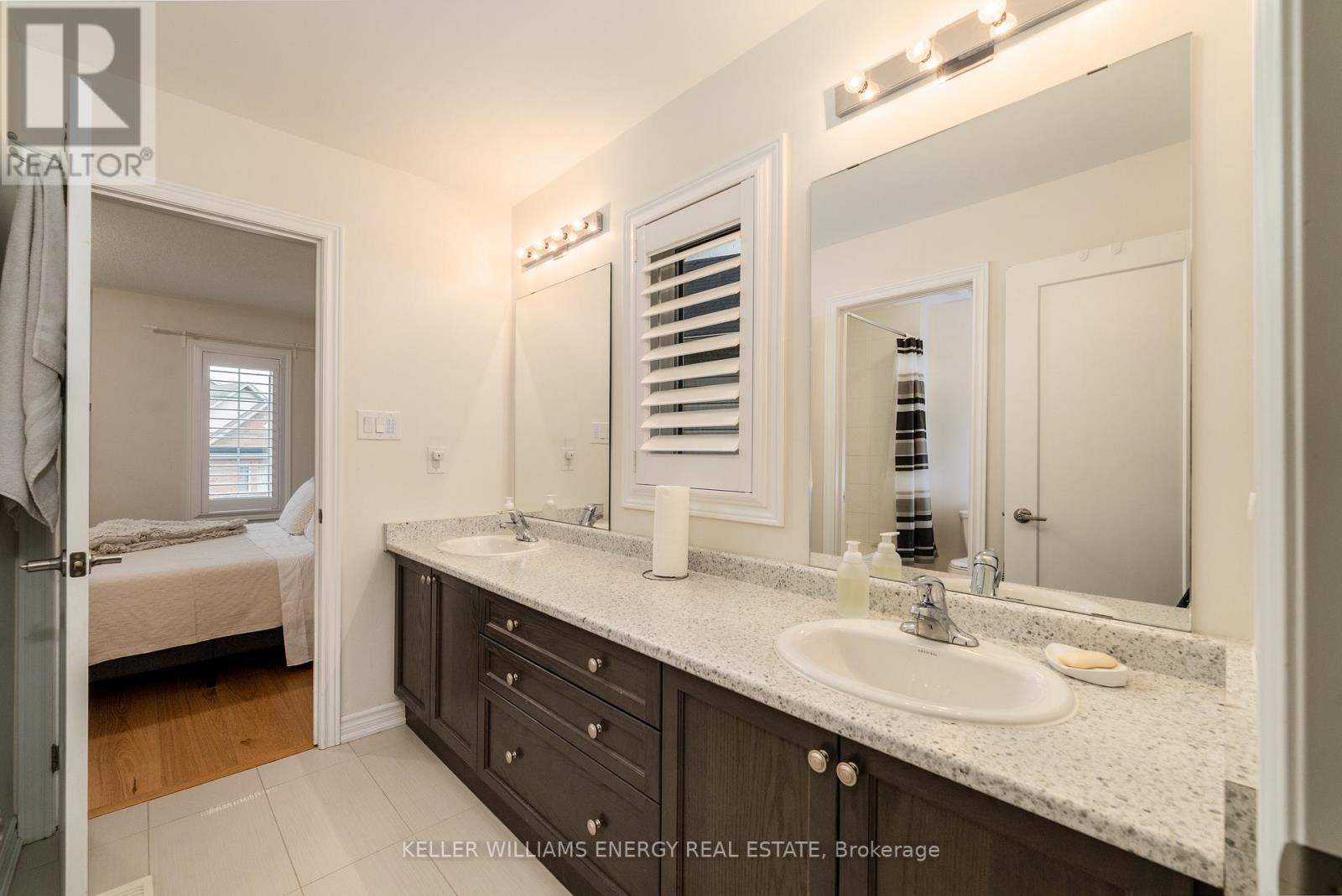 Upper - 36 Angela Crescent, Niagara-On-The-Lake, Ontario L0S 1J1 - Photo 25 - X12518954