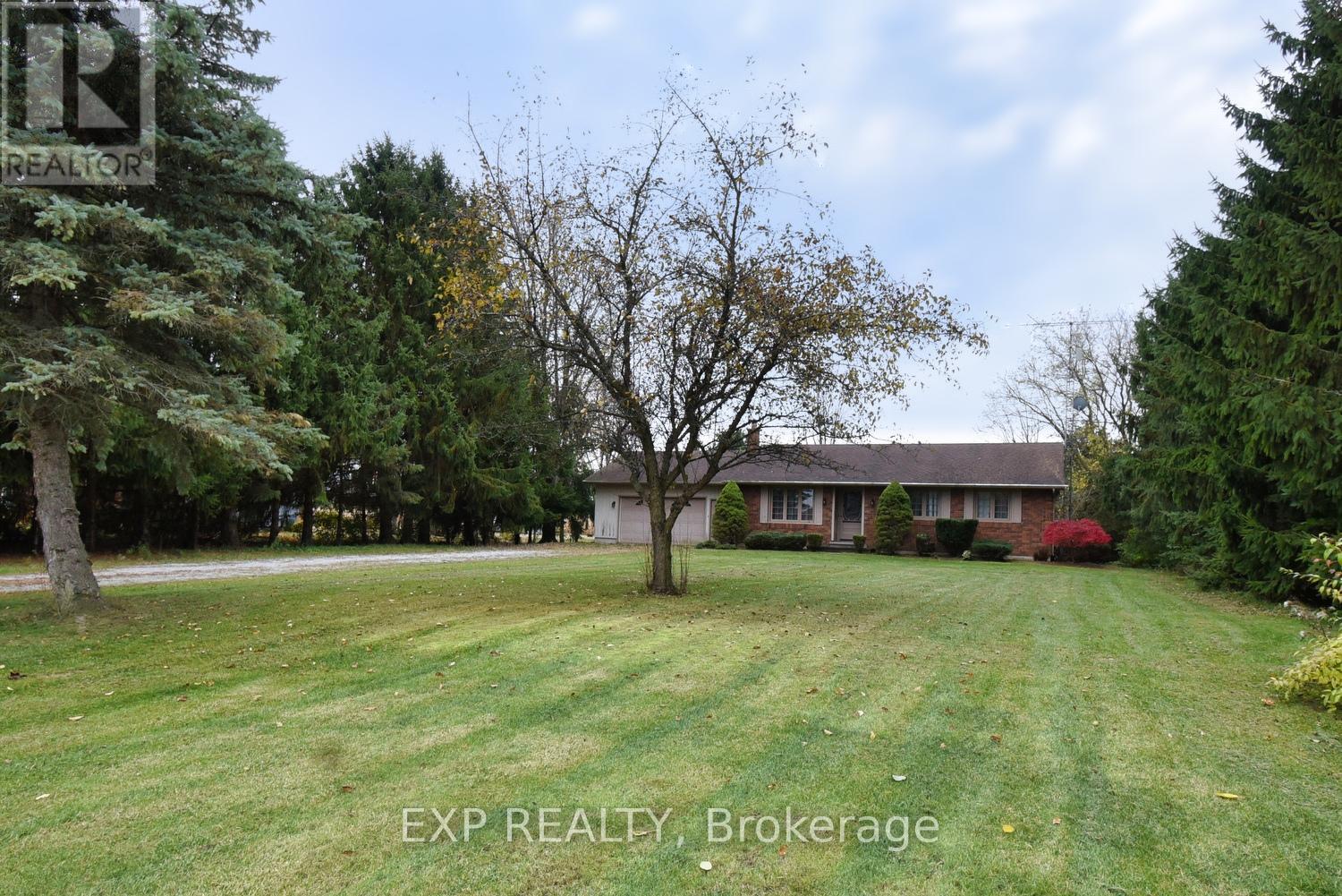 1428 Norfolk County 19 Road E, Norfolk, Ontario  N0E 1Z0 - Photo 2 - X12520394