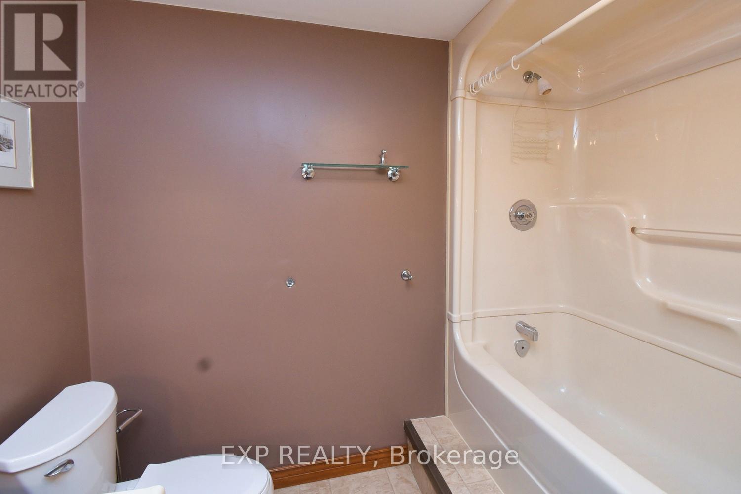 1428 Norfolk County 19 Road E, Norfolk, Ontario  N0E 1Z0 - Photo 31 - X12520394