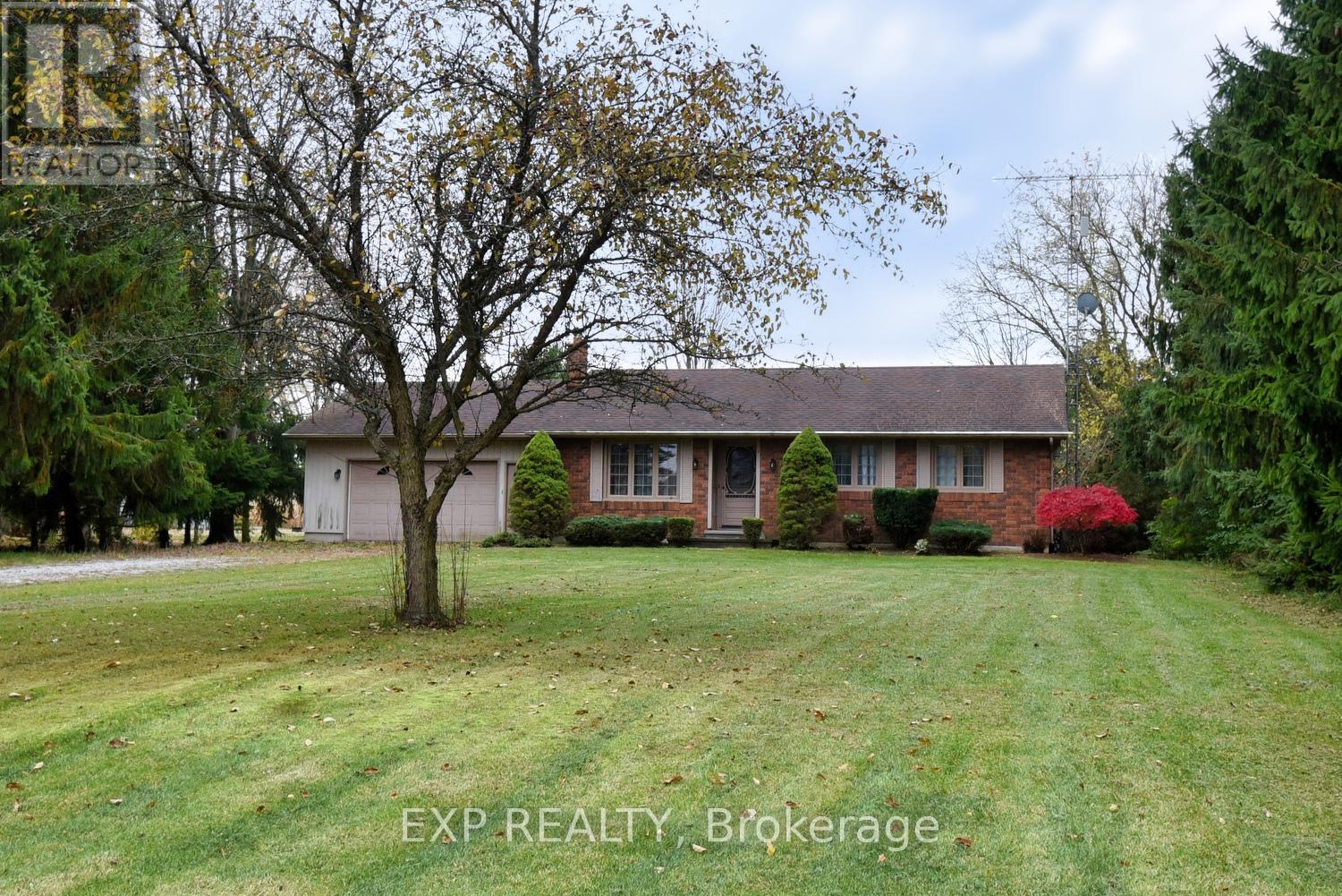 1428 Norfolk County 19 Road E, Norfolk, Ontario  N0E 1Z0 - Photo 4 - X12520394