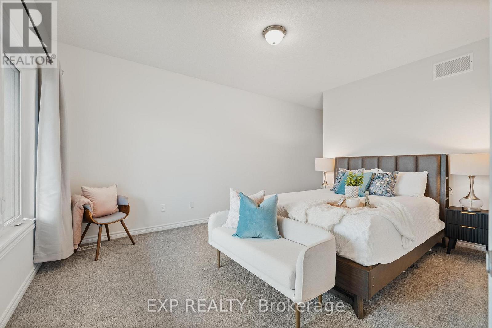 126 Maple Street, Mapleton, Ontario  N0G 1P0 - Photo 15 - X12520430