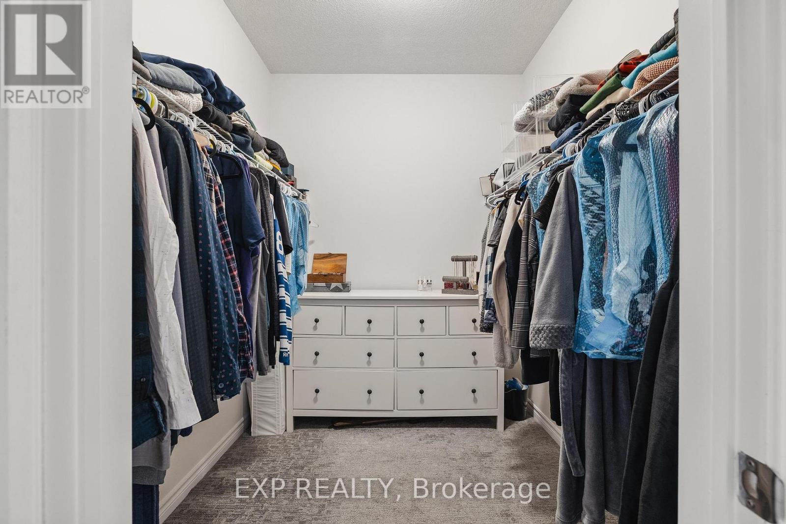 126 Maple Street, Mapleton, Ontario  N0G 1P0 - Photo 18 - X12520430