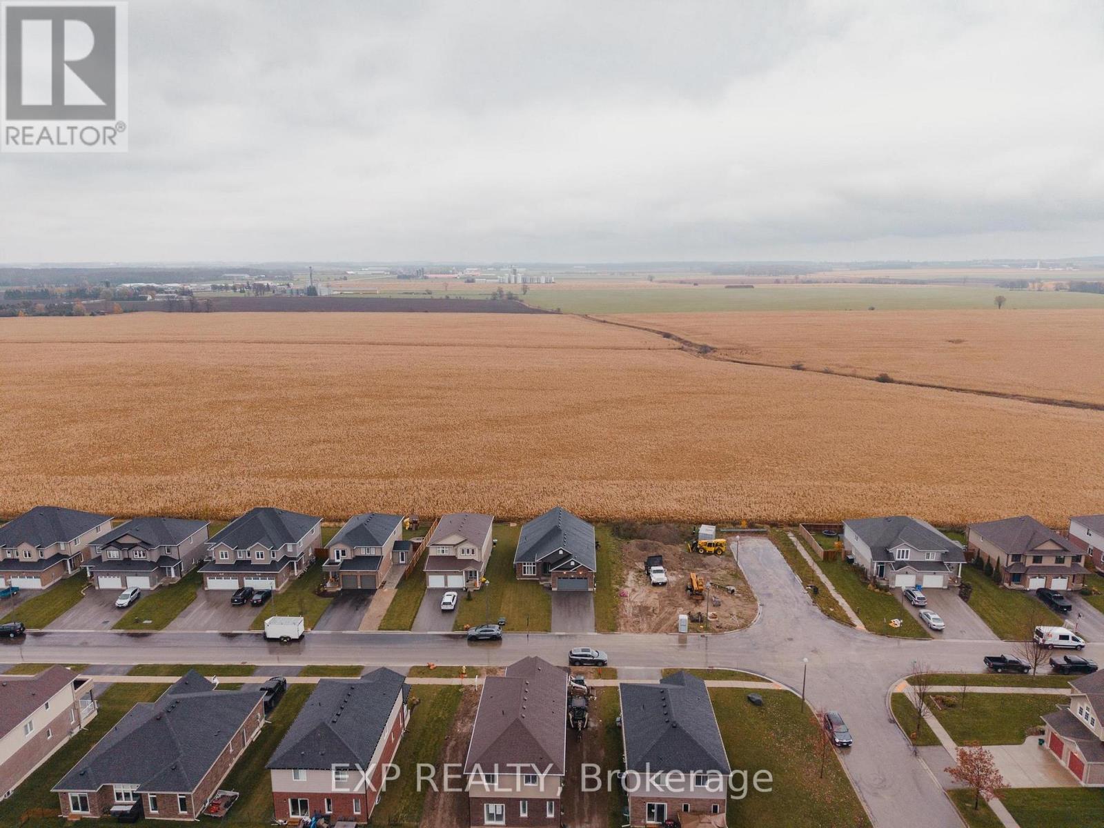 126 Maple Street, Mapleton, Ontario  N0G 1P0 - Photo 25 - X12520430