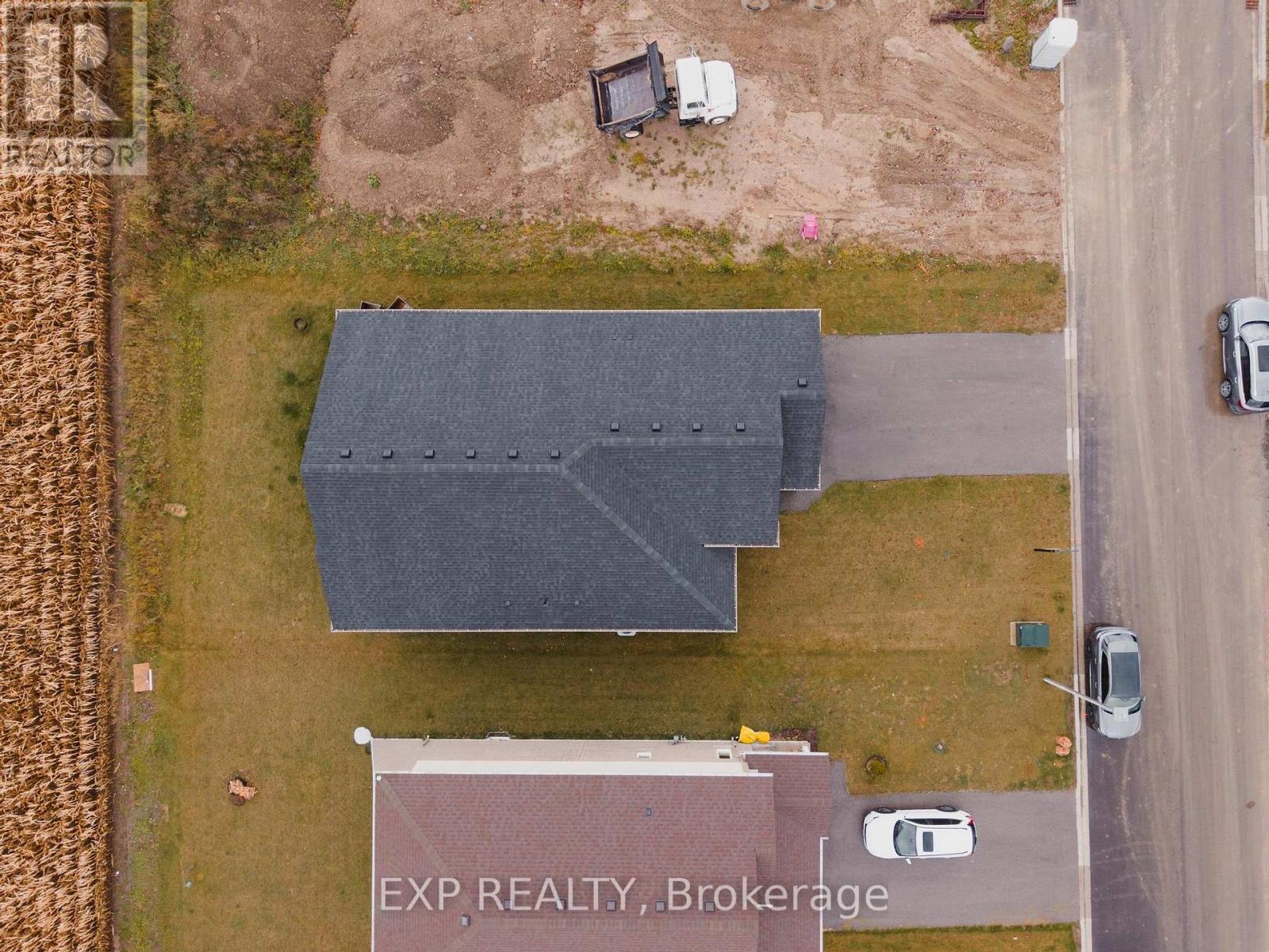 126 Maple Street, Mapleton, Ontario  N0G 1P0 - Photo 27 - X12520430