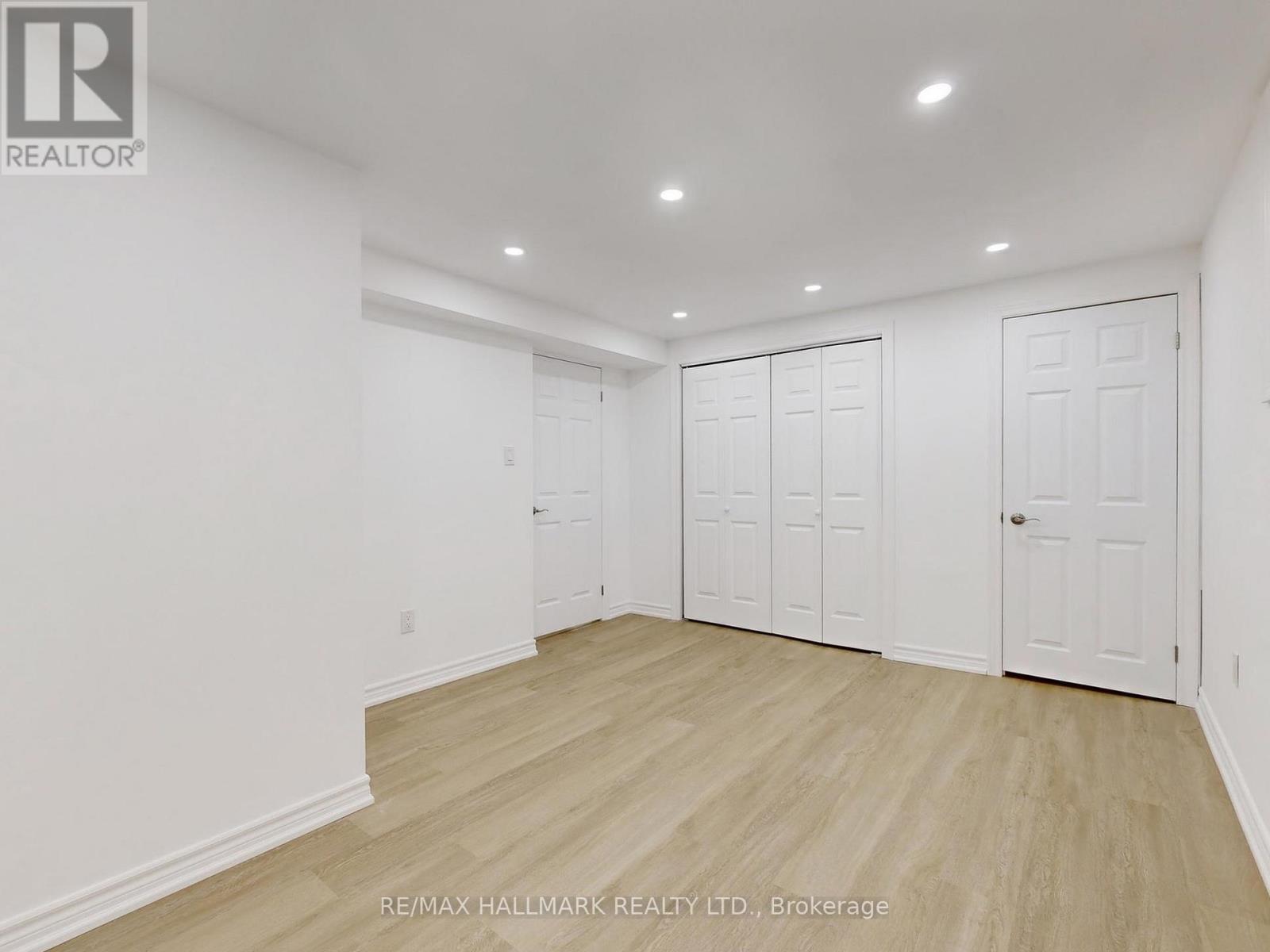 138 Armitage Drive, Newmarket, Ontario  L3Y 5L7 - Photo 42 - N12520452