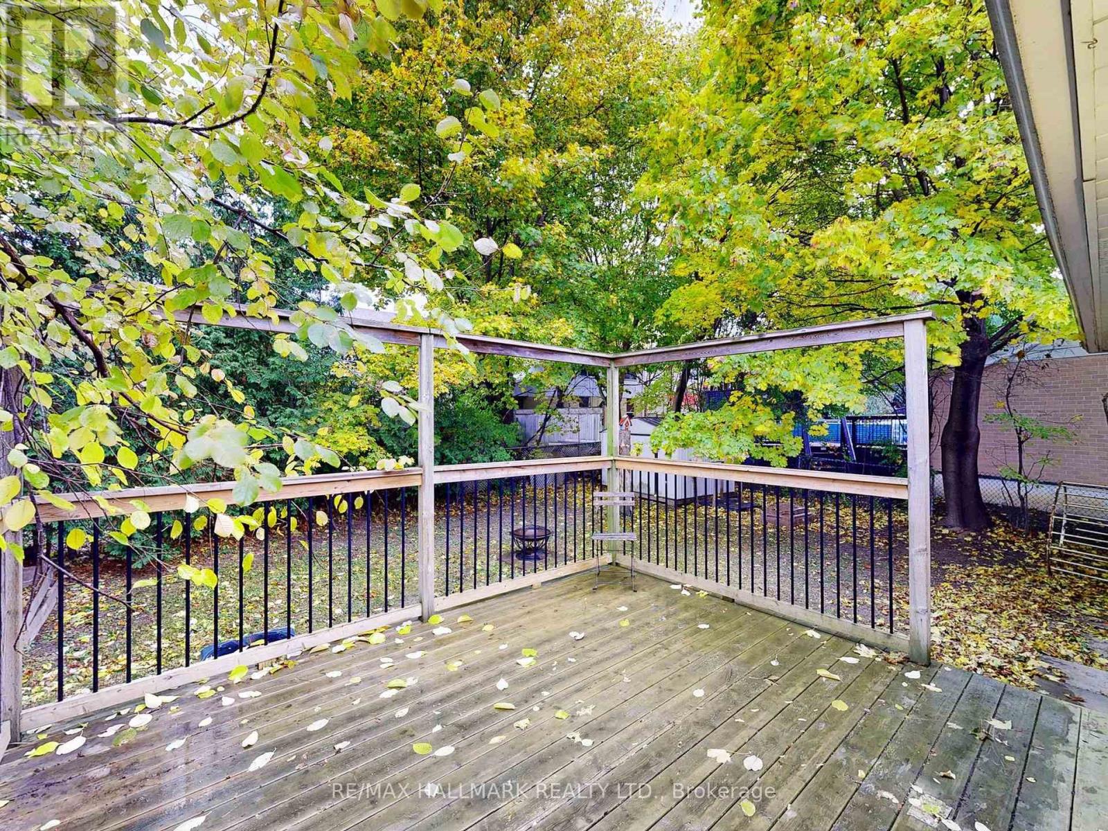 138 Armitage Drive, Newmarket, Ontario  L3Y 5L7 - Photo 50 - N12520452