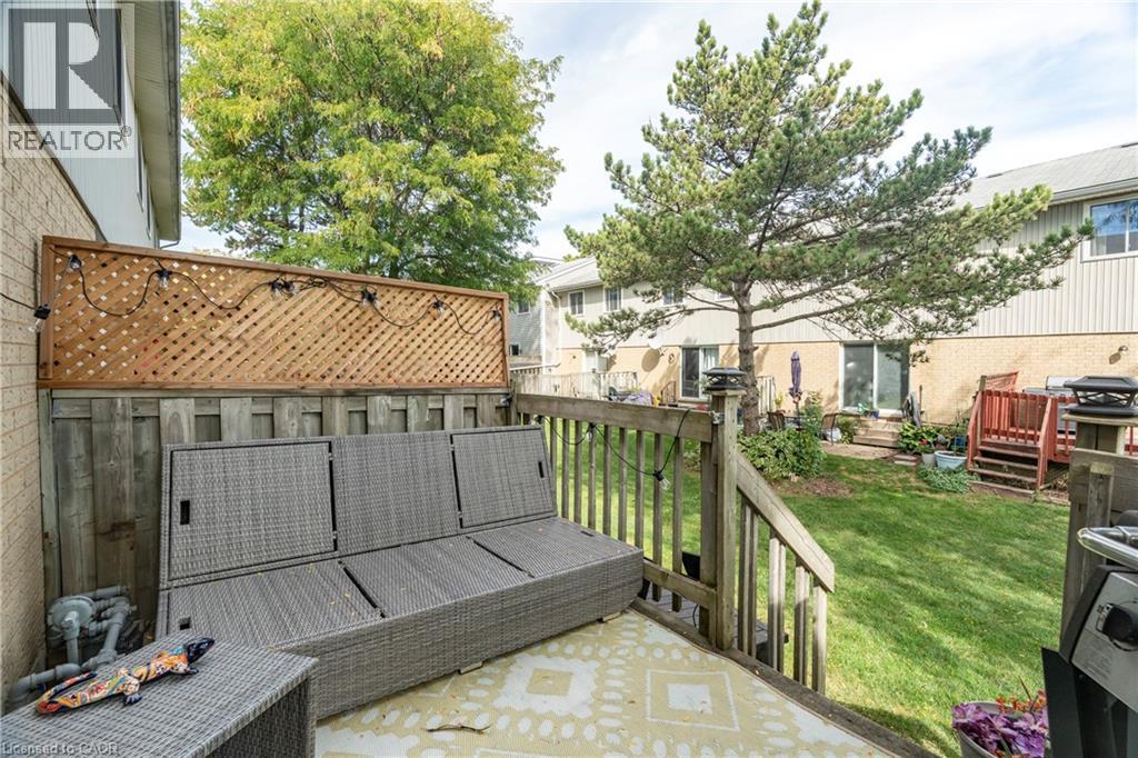 255 Northlake Drive Unit# 3, Waterloo, Ontario  N2V 1Z2 - Photo 24 - 40772393