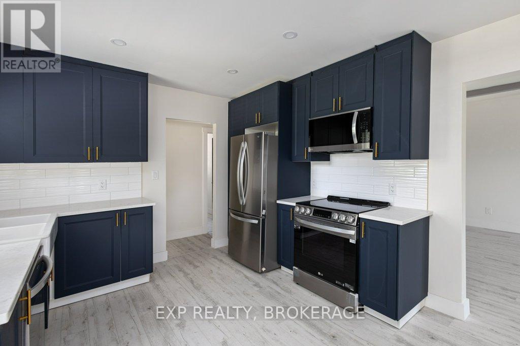 19 Scott Street, Kingston (Central City East), Ontario  K7L 1L3 - Photo 10 - X12520496