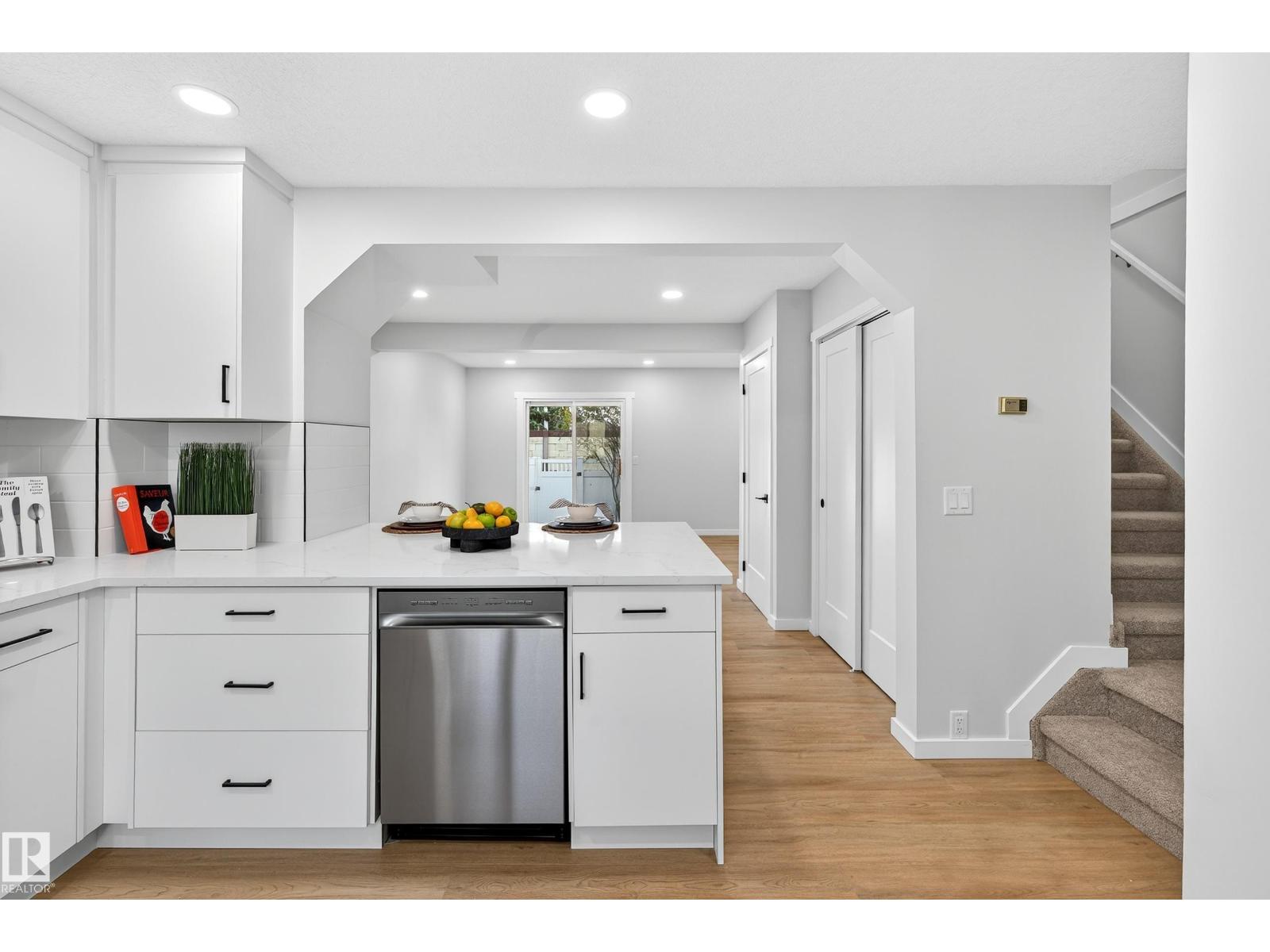 #36 9619 180 ST NW, Edmonton, Alberta