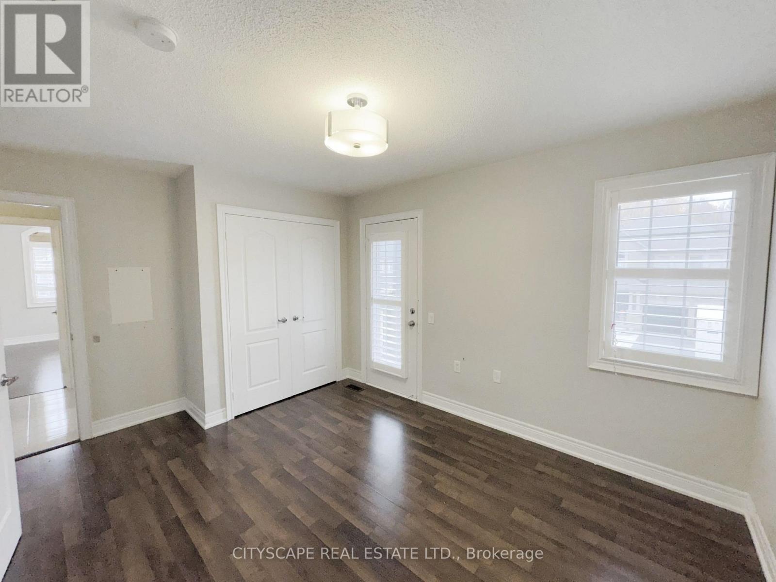 33 Brookwater Crescent, Caledon, Ontario  L7C 4A4 - Photo 33 - W12520444