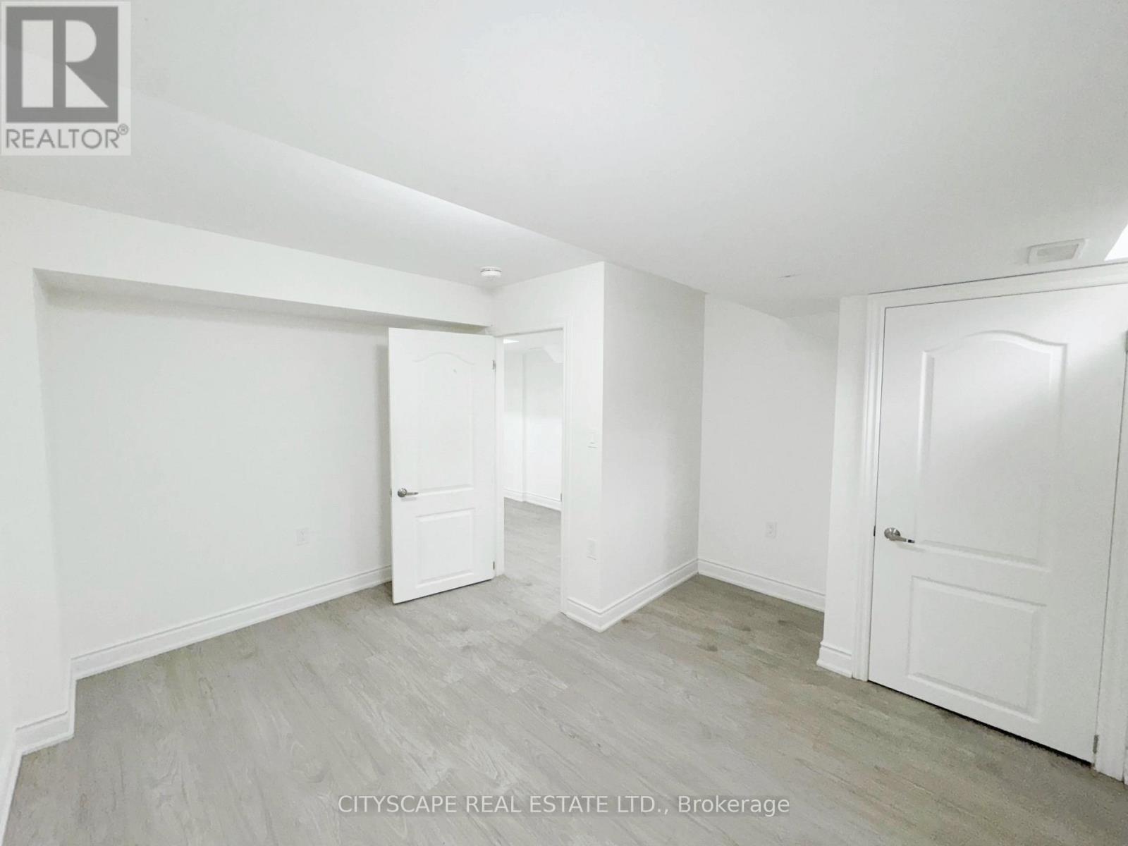 33 Brookwater Crescent, Caledon, Ontario  L7C 4A4 - Photo 43 - W12520444