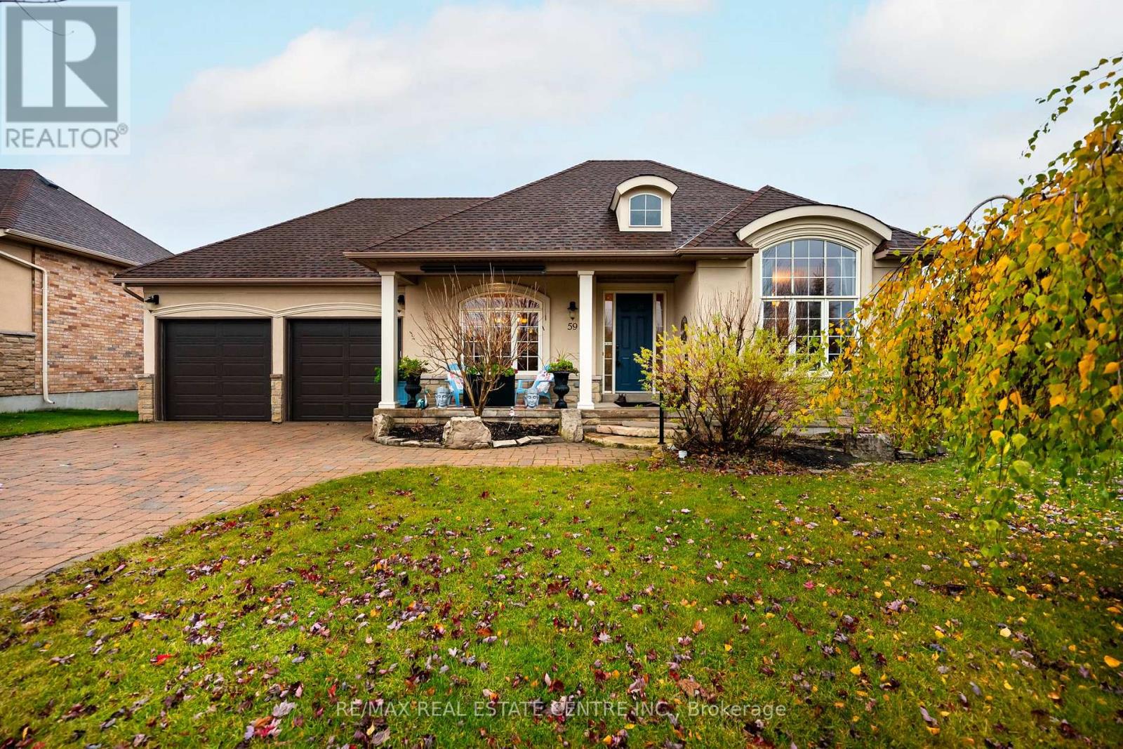 59 Young Court, Orangeville, Ontario  L9W 0A8 - Photo 2 - W12520446