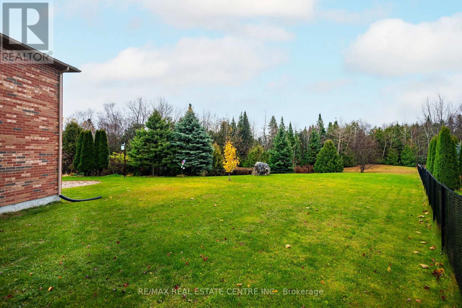 59 Young Court, Orangeville, Ontario  L9W 0A8 - Photo 34 - W12520446