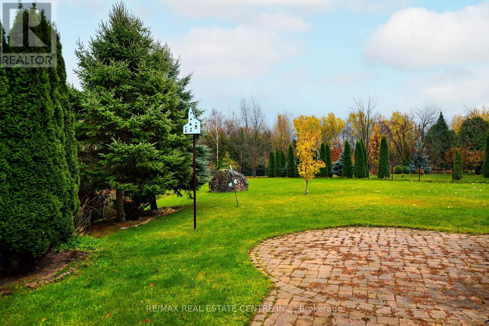 59 Young Court, Orangeville, Ontario  L9W 0A8 - Photo 37 - W12520446