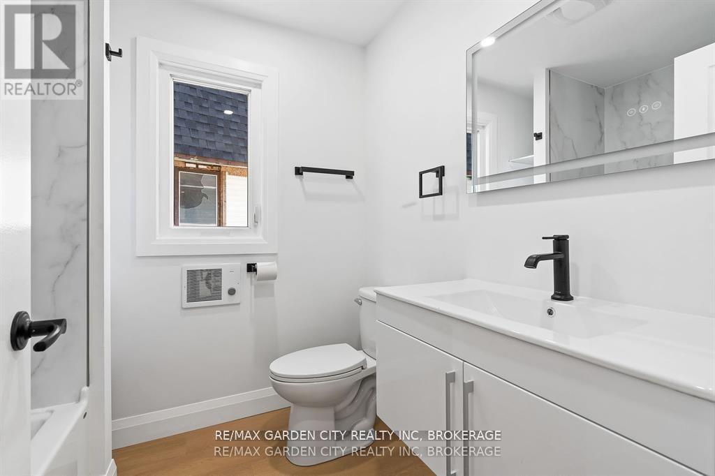 235 Lincoln Road W, Fort Erie, Ontario  L0S 1B0 - Photo 10 - X12520528