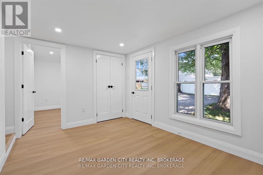 235 Lincoln Road W, Fort Erie, Ontario  L0S 1B0 - Photo 18 - X12520528