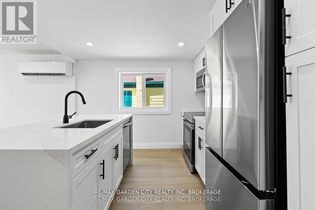 235 Lincoln Road W, Fort Erie, Ontario  L0S 1B0 - Photo 8 - X12520528