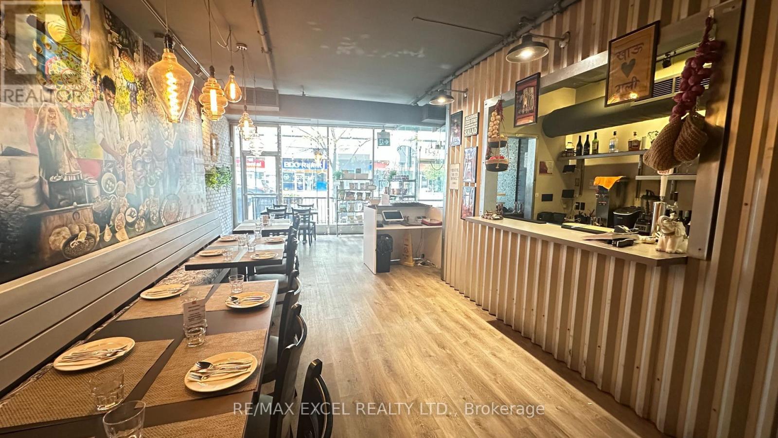 1991 Yonge Street, Toronto, Ontario M4S 1Z8 - Photo 8 - C12519192