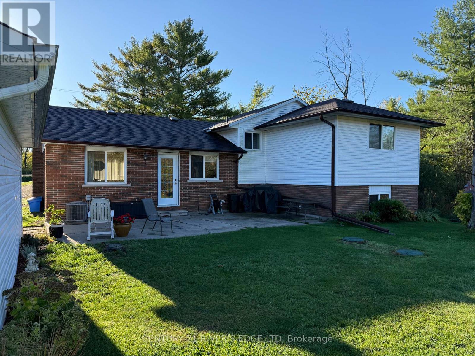 1154 Road 2 Road, Elizabethtown-Kitley, Ontario  N8H 3V7 - Photo 6 - X12520488