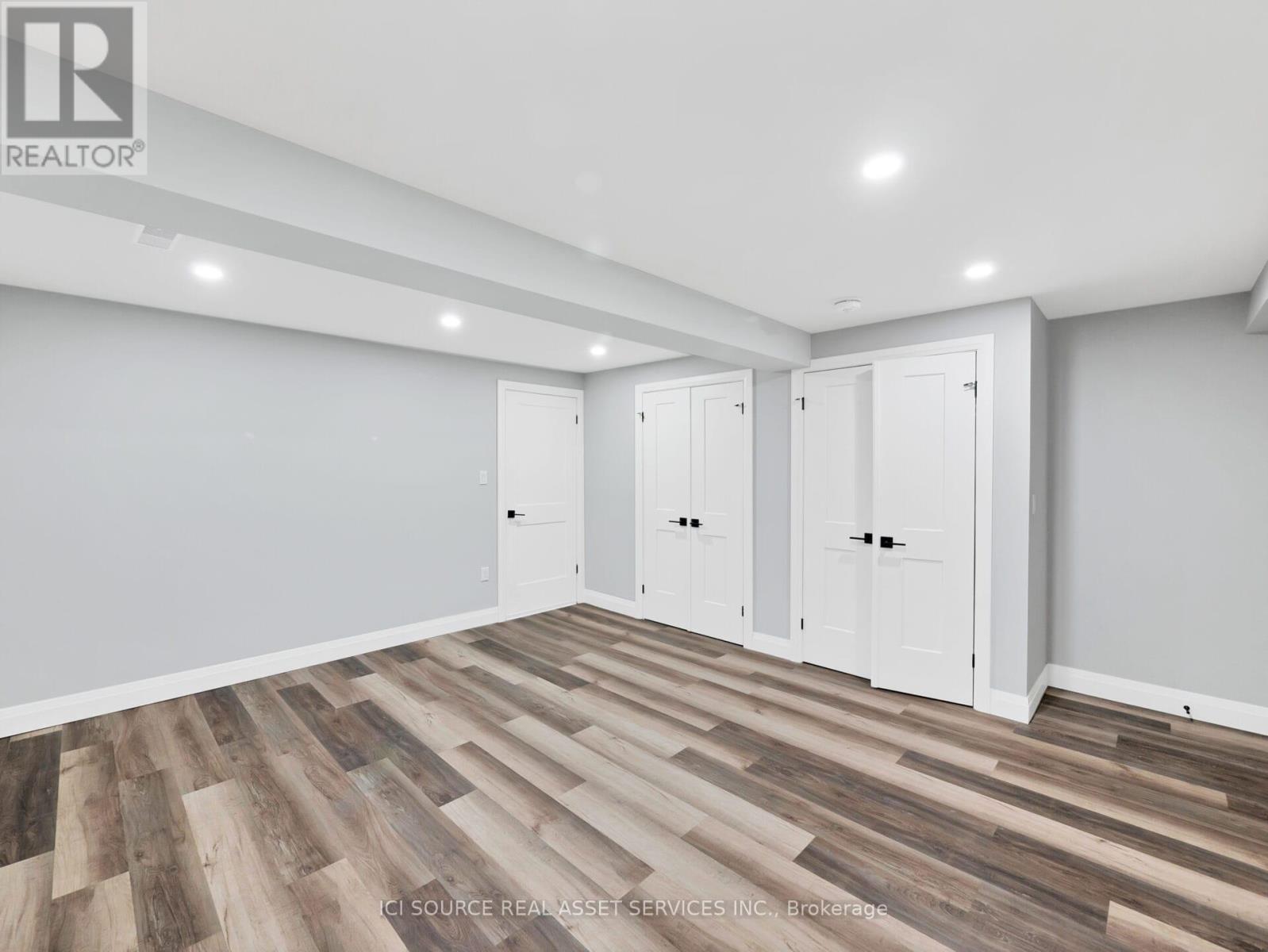 B - 93 Presidio Drive, Hamilton, Ontario  L8W 3C4 - Photo 18 - X12520462