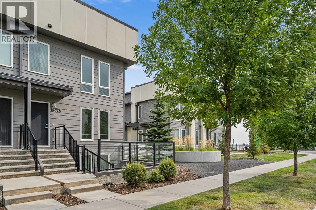 19478 37 Street Se, Calgary, Alberta  T3M 2W9 - Photo 2 - A2262116