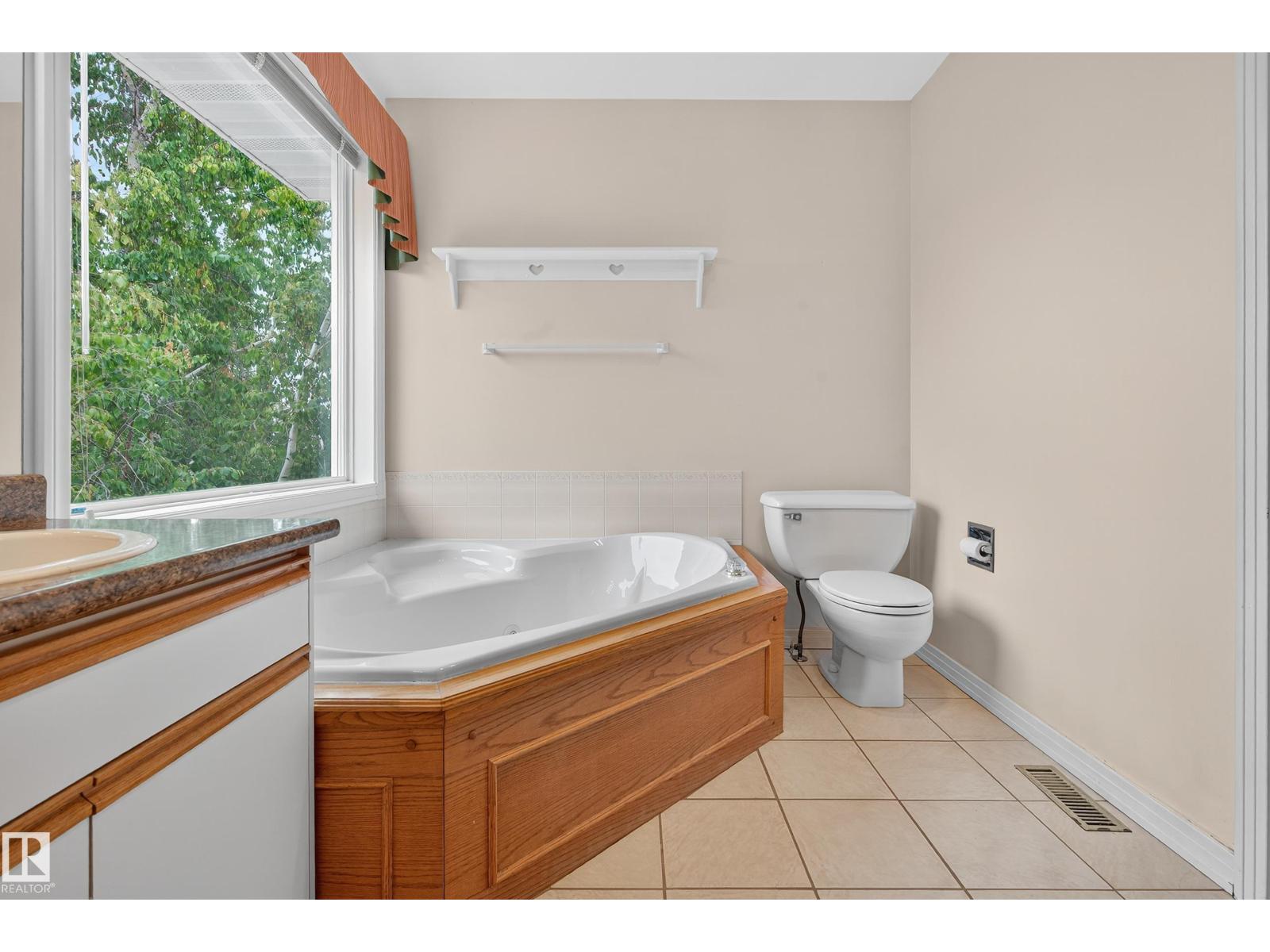 11254 10a Av Nw, Edmonton, Alberta  T6J 6S3 - Photo 28 - E4459412