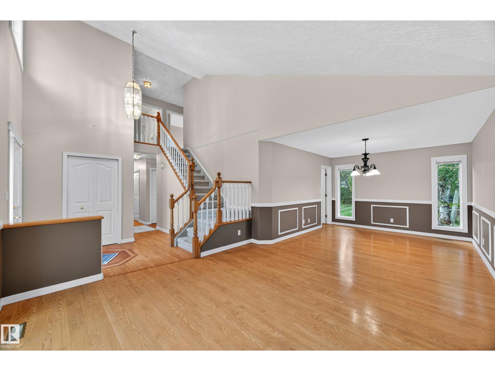 11254 10a Av Nw, Edmonton, Alberta  T6J 6S3 - Photo 9 - E4459412