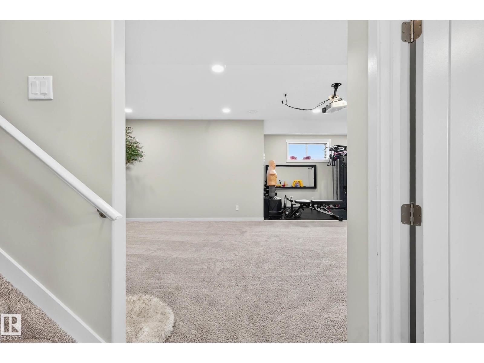 5915 19 Av Sw, Edmonton, Alberta  T6X 2A2 - Photo 36 - E4456233