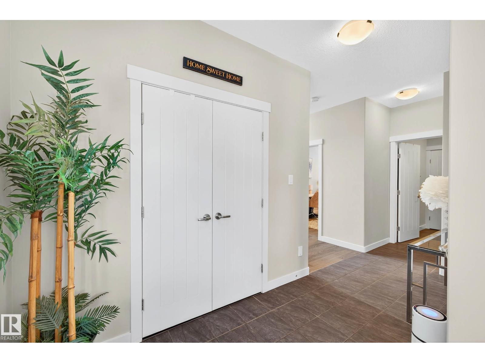 5915 19 Av Sw, Edmonton, Alberta  T6X 2A2 - Photo 18 - E4456233