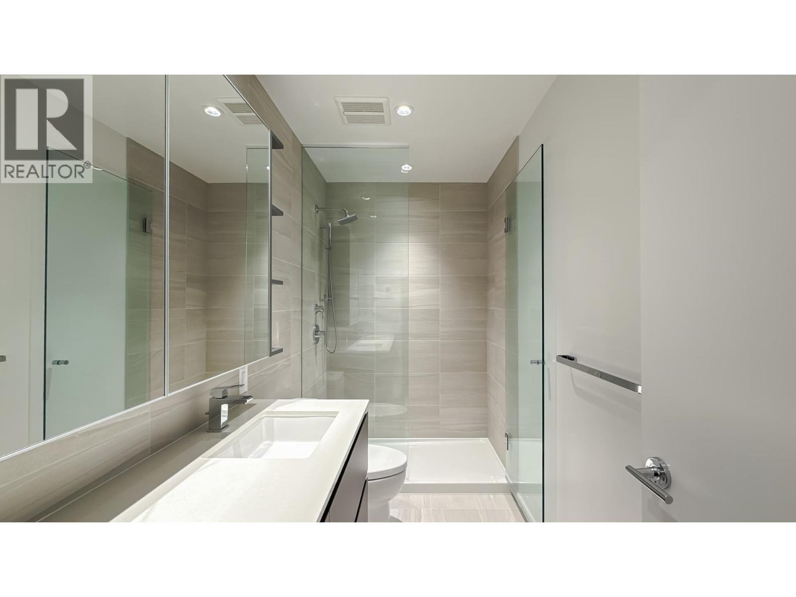 744 6500 Minoru Boulevard, Richmond, British Columbia  V6Y 0N2 - Photo 16 - R3065606